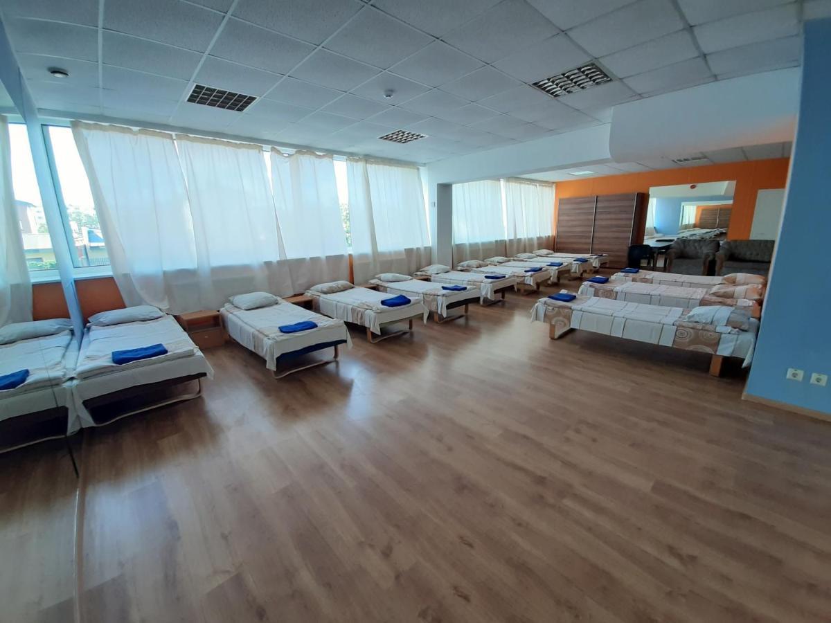 SportHotel Liepāja Buitenkant foto